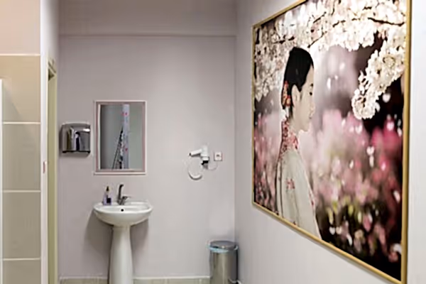 Kadın Soyunma Odası